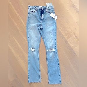 Zara High Rise Slim Flare Jeans (NEW)